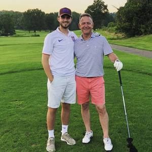 Meet your Posher, Ethan